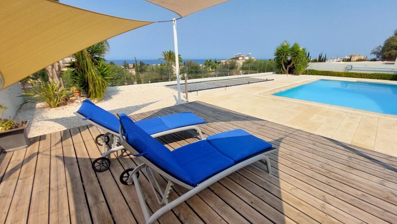 Villa Verdi: Luxury Villa With Private Pool Пейя Экстерьер фото
