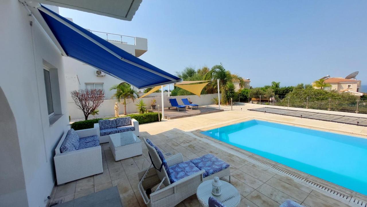 Villa Verdi: Luxury Villa With Private Pool Пейя Экстерьер фото