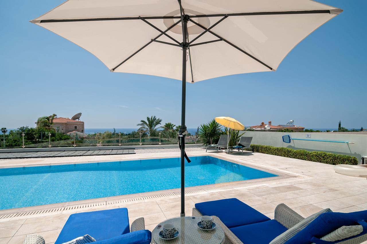 Villa Verdi: Luxury Villa With Private Pool Пейя Экстерьер фото